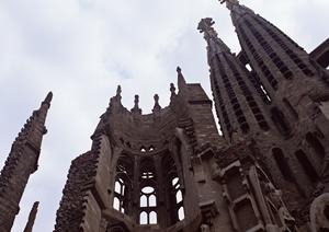 臼井での不動産売却は接面道路が影響